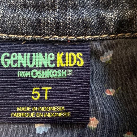 OshKosh B'gosh Blue Denim Jacket Jean Coat Girls Size 5 Sz 5T Button Small Crop - Picture 2 of 4
